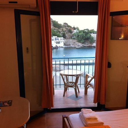 Lydia Mare Aparthotel Ágios Kírykos Екстериор снимка