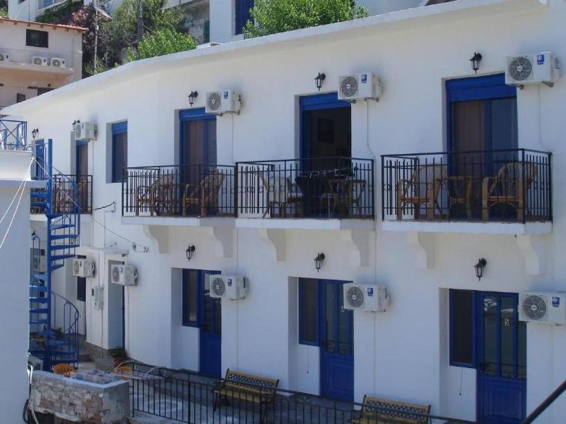Lydia Mare Aparthotel Ágios Kírykos Стая снимка
